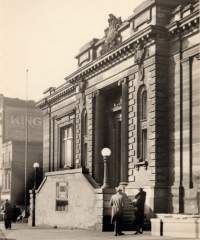 Description of Picture.